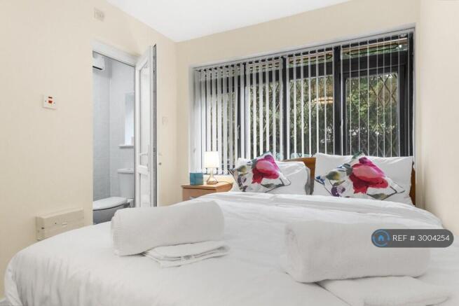 Double Bed
