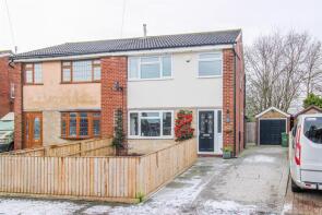 6, Greenacres, Ossett WF5 9RX