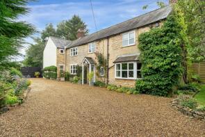 27, The Leas, Oakham LE15 7DG