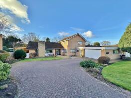 7, Long Meadow, Gayton CH60 8QQ