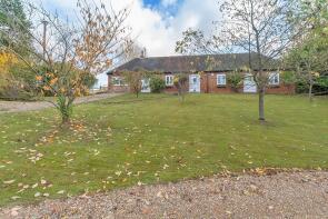 The Old Stables, Bicknor Lane, Sittingbourne ME9 8AY
