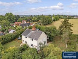 2, School Villas, Dunmow CM6 2HA
