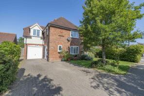 1, Woodlees Close, Ashford TN25 6GD