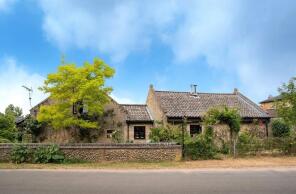 9 Bramble Barn, Church Walk, Swaffham PE37 8BJ
