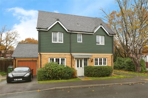 Bedford Drive, Titchfield Common, Hampshire, PO14