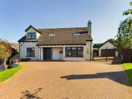 18, Raeburn Common, Pettinain, Lanark ML11 8SX