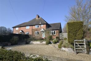 Pondsview, Ecchinswell Road, Newbury RG20 4TU