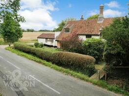The Old Stables, The Green, Norwich NR15 1TE