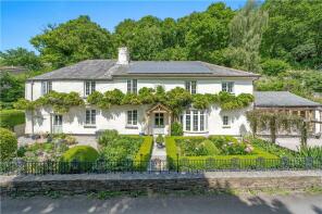 Meadow Copse, Bow Road, Totnes TQ9 7TQ