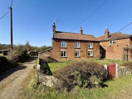 Red Gates, Chapel Road, East Ruston NR12 9AA