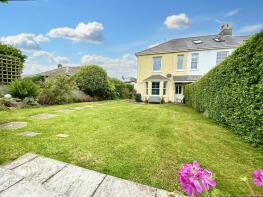 1, Spears Terrace, Golden Bank, Falmouth TR11 5BN