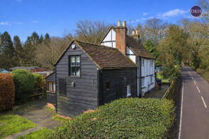 Wyatts Cottage, Redhall Lane, Rickmansworth WD3 4LX