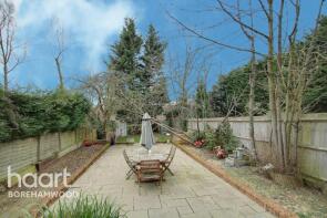 45, Alexandra Road, Borehamwood WD6 5PB