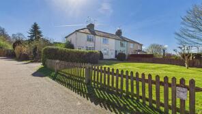 2, Green Hill Close, Ware SG11 2PX