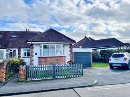 11, Cameron Close, Leigh-on-sea SS9 3SB