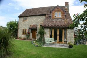 Shangrila, Catcott Road, Burtle, Bridgwater TA7 8NE