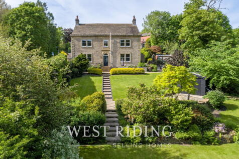 Springwood House, Lodge Lane, Delph, Saddleworth
