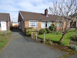 47, Sherwood Way, Oldham OL2 7NB