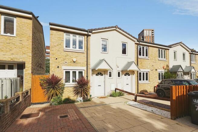 pbox-IMG.jpg