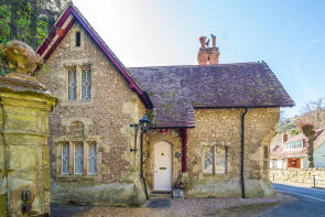 Undermount Lodge, Bonchurch Village Road, Ventnor PO38 1RG