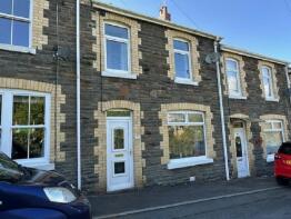 5, Davies Street, Caehopkin, Swansea SA9 1TT