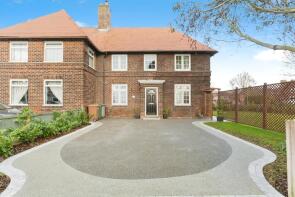 21, Western Avenue, Wirral CH62 3LT