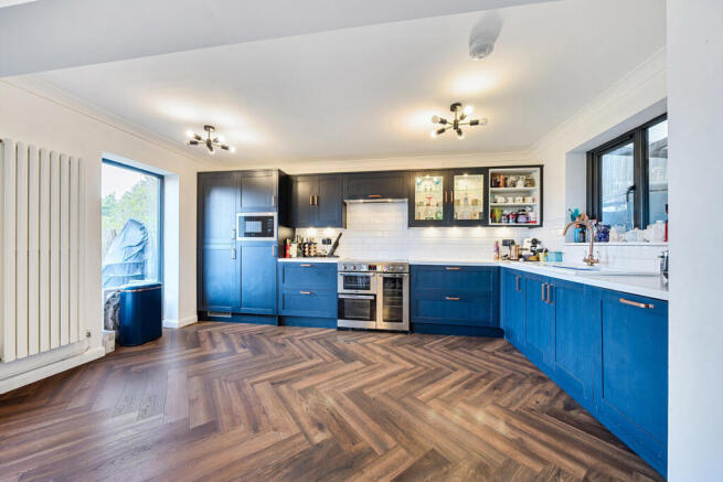 Kitchen/Dining