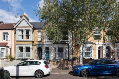 Wolsey Avenue, Walthamstow, London, E17