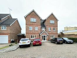 6, Summer Court, Wokingham RG41 5PU