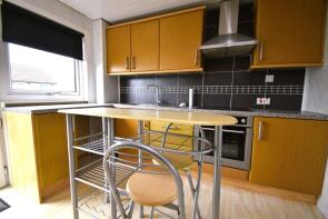 24, Fourfields, Catrine KA5 6PS