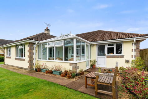 Longfield Drive, Camelford PL32