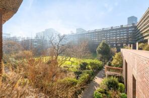 43, Defoe House, Defoe Place, Barbican, London EC2Y 8DN