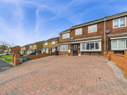 Conway Road, Calcot, RG31