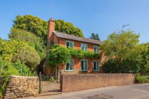 17, Queen Street, Guildford GU5 9LY