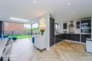 15, Codrington Way, Manchester M26 4XA