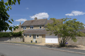 1, Hollis Gardens, Chippenham SN14 6NS