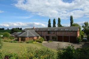 Oak Barn, B4397 From Shotatton Crossroads To Olden Lane Start, Shotatton, Shrewsbury SY4 1JH