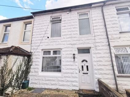 Dol-Y-Felin Street, Caerphilly