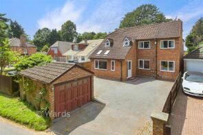 Inglewood, Stone Street, Ashford TN25 6DF