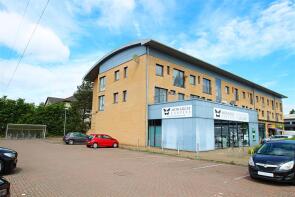 8, Lindon Court, Bryant Road, Rugby CV23 0UU