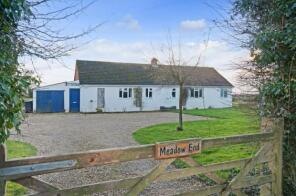 Meadow End, Preston Candover Road, Upper Wield, Alresford SO24 9RW
