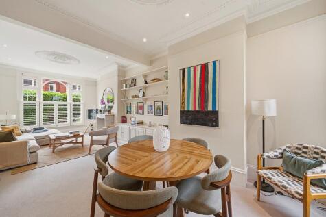 Bovingdon Road, London
