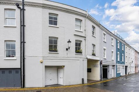 Redfield Lane, SW5