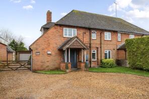 Victory House, Dunleys Hill, North Warnborough, Hook RG29 1DX
