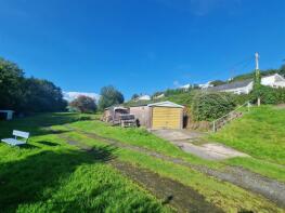 Ivy Cottage, Meinciau Road, Mynyddygarreg, Kidwelly SA17 4PH