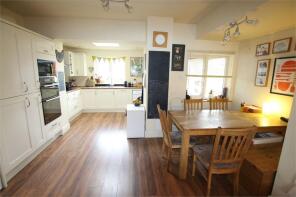 49, Birkenshaw Lane, Birkenshaw, Bradford BD11 2HB