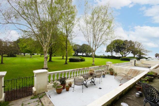 Private Terrace