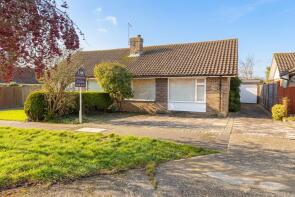 2, Garden Close, Littlehampton BN16 4LX