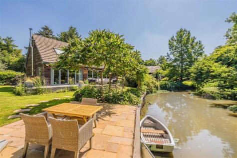 Wey Meadows, Weybridge