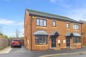 38, Cheaney Street, Rothwell NN14 6FN